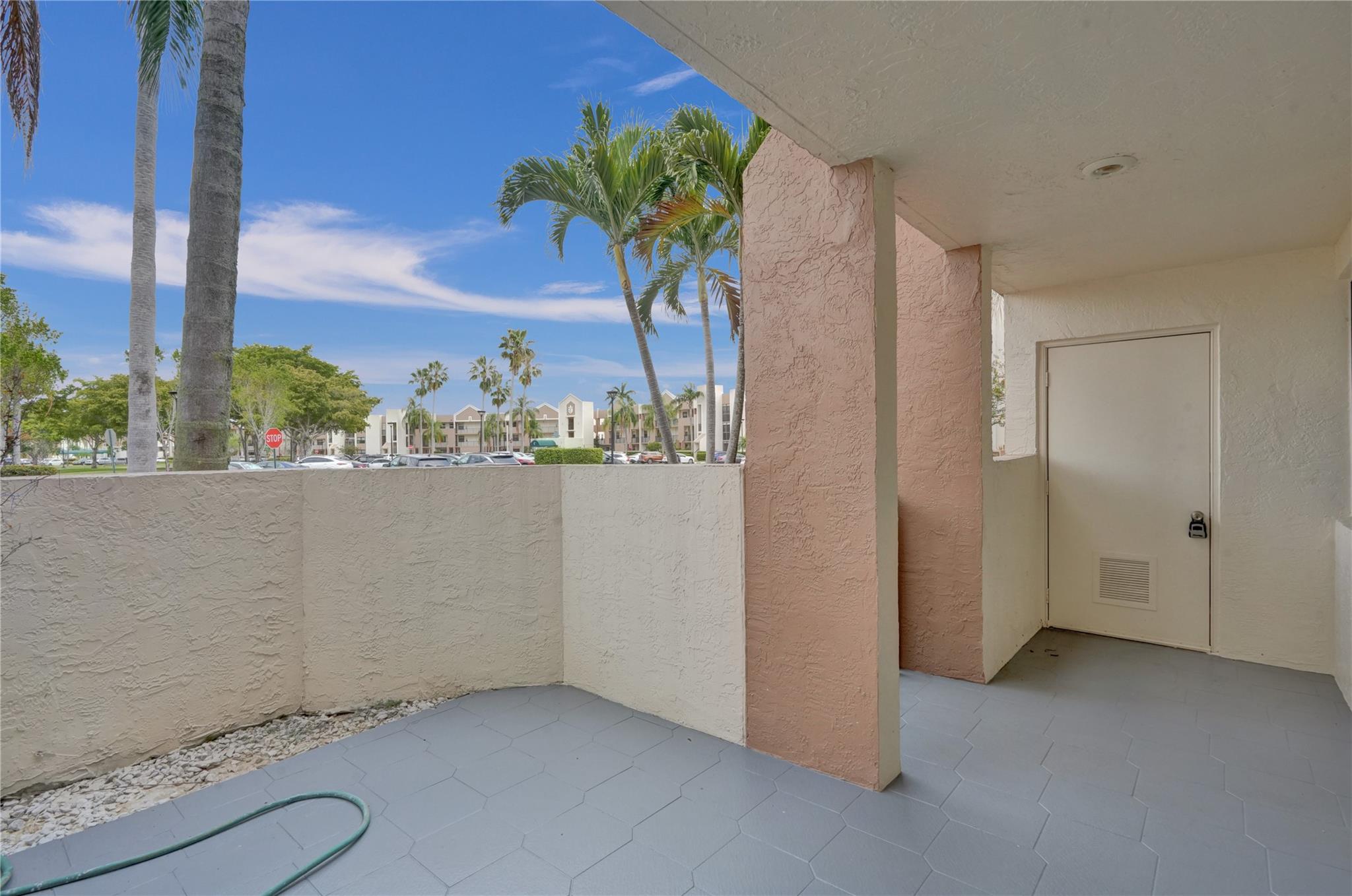 7218 Fairfax Dr 110