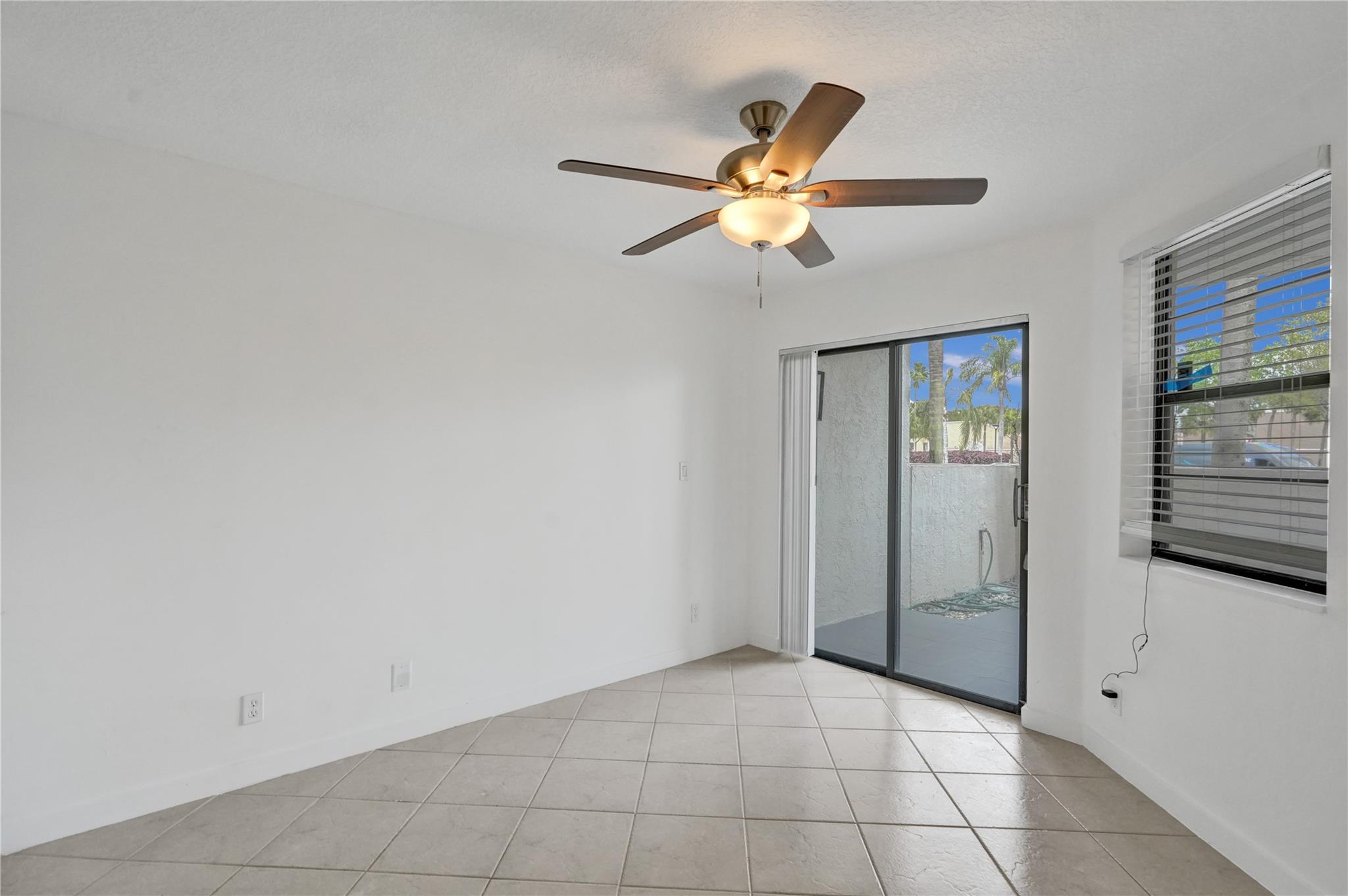 7218 Fairfax Dr 110
