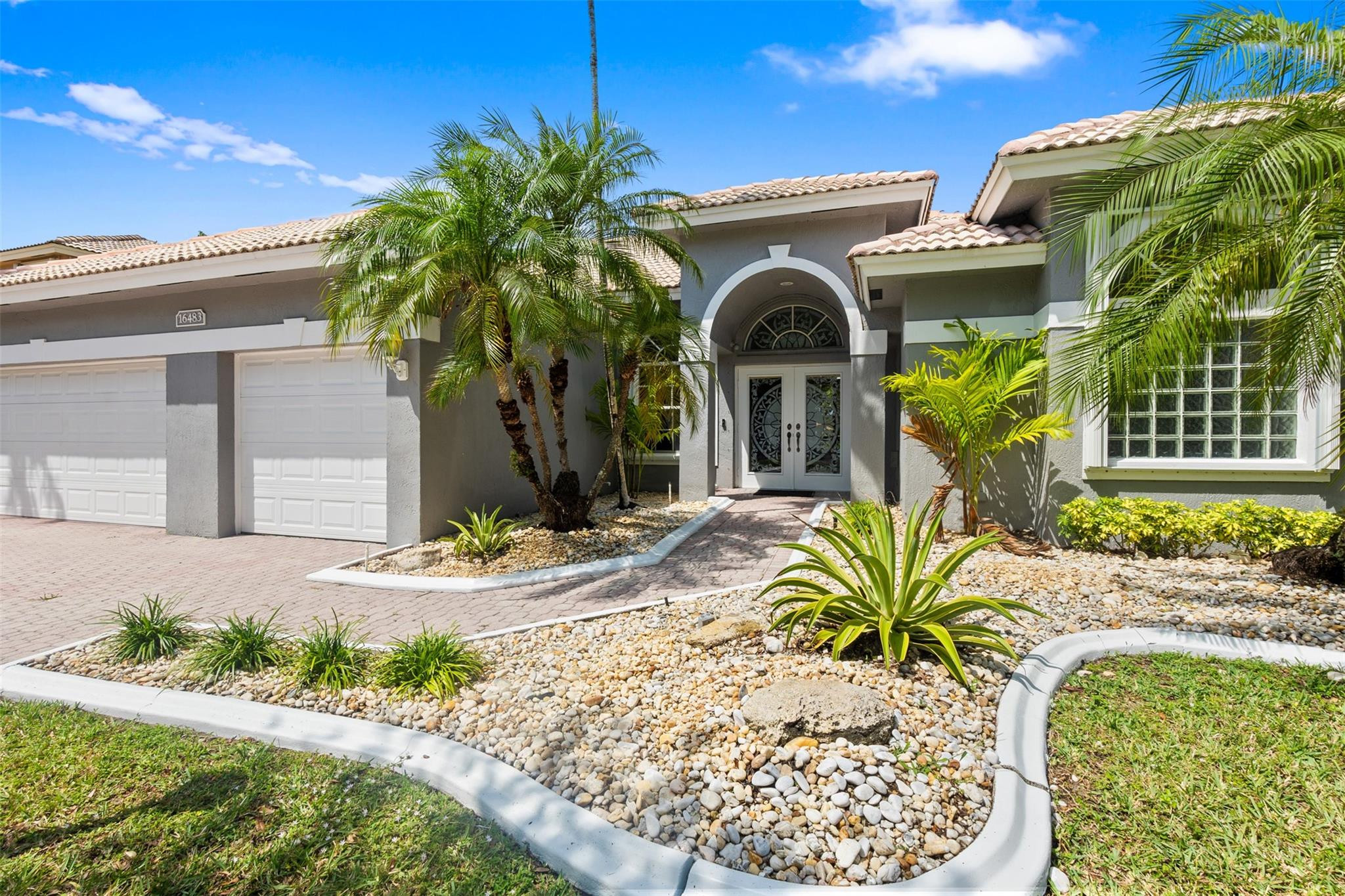 16483 Segovia Circle, Fort Lauderdale