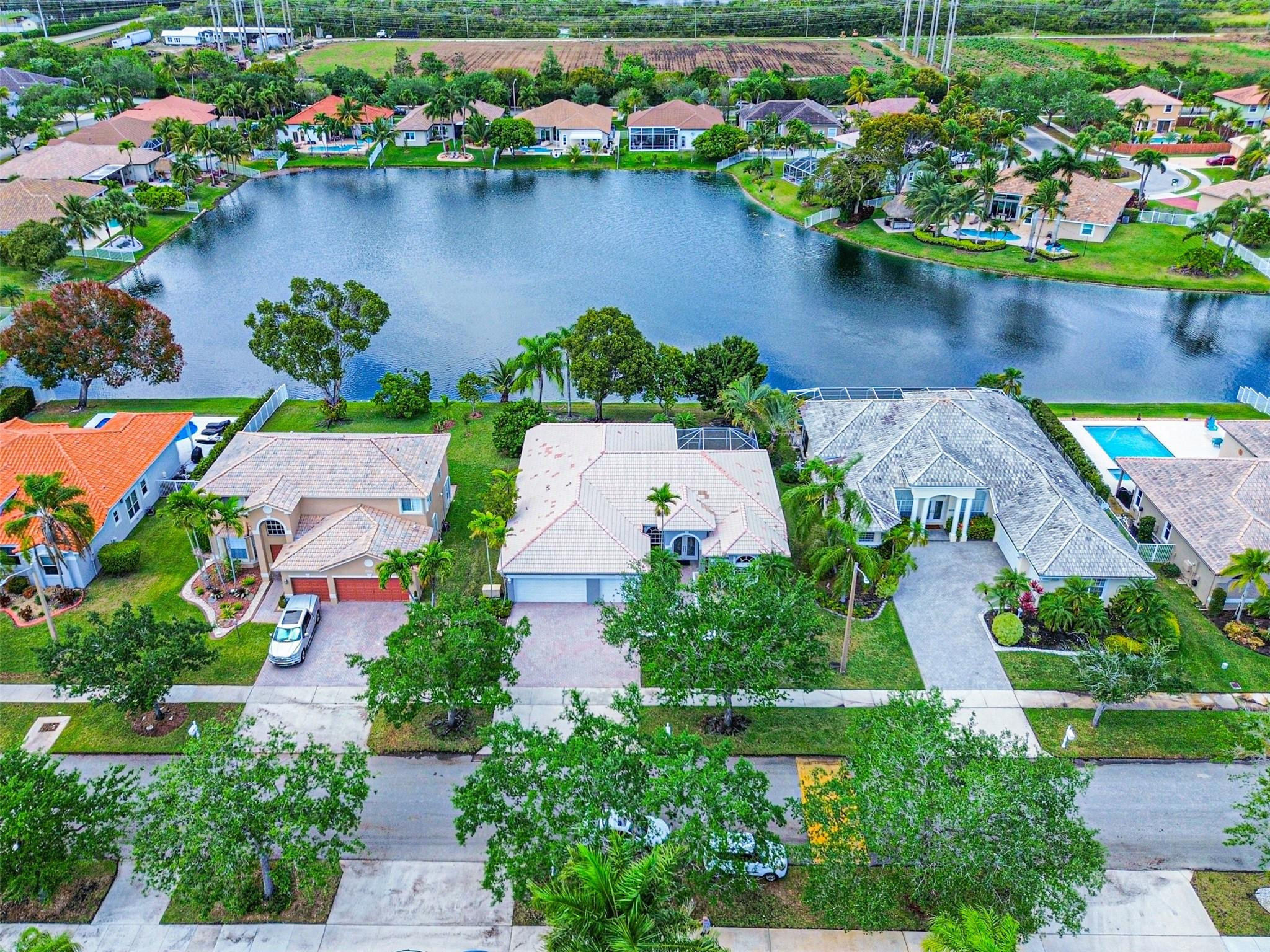 16483 Segovia Circle, Fort Lauderdale