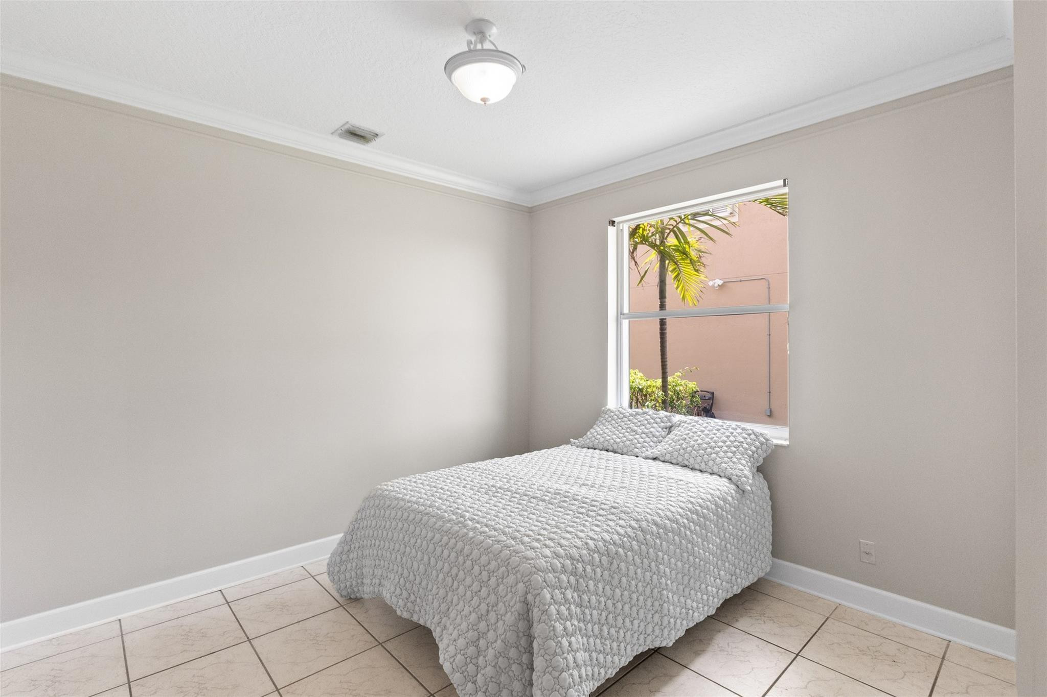 16483 Segovia Circle, Fort Lauderdale