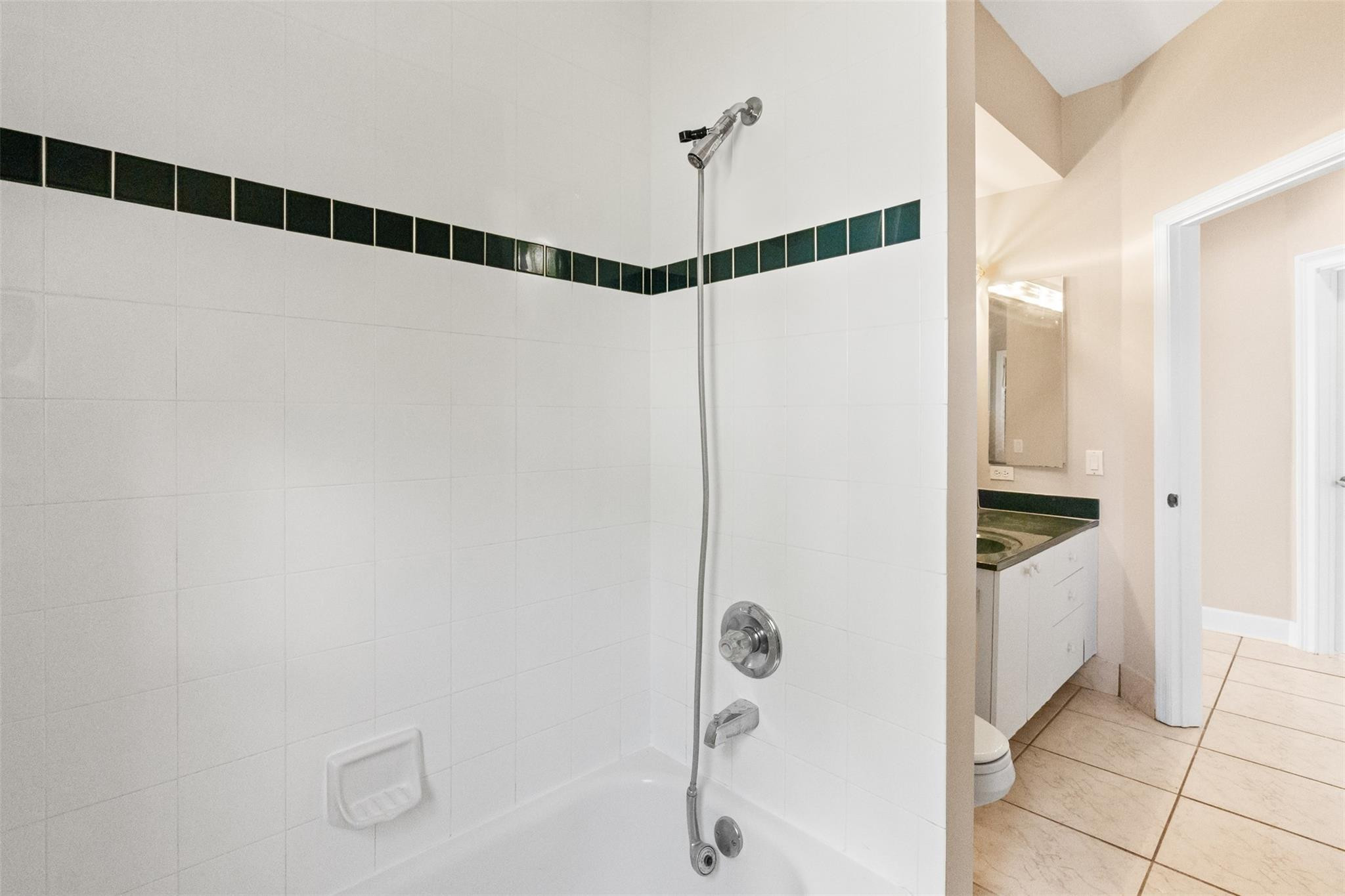 16483 Segovia Circle, Fort Lauderdale