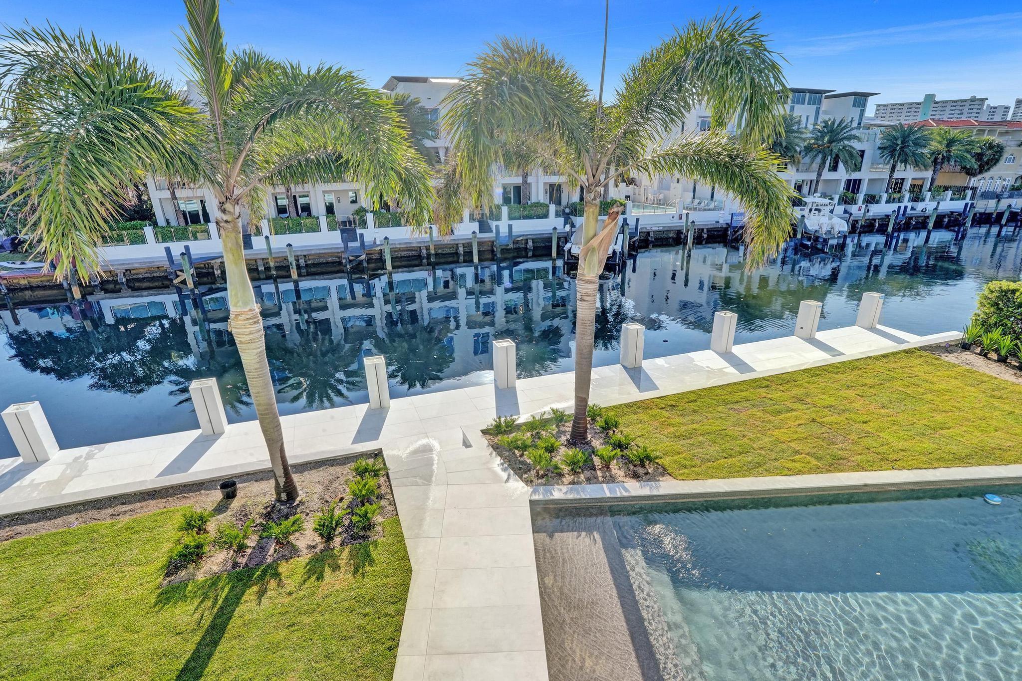 4232 E Tradewinds Ave