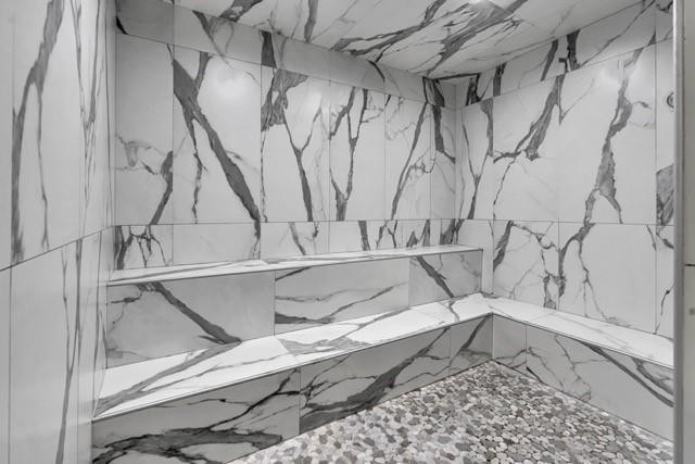 3340 NE 190th St 402