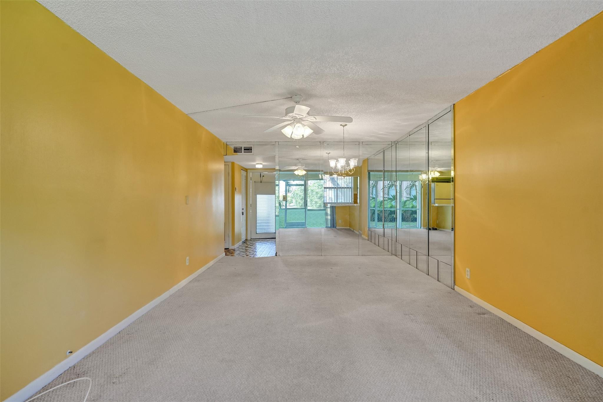 9641 Sunrise Lakes Blvd 106