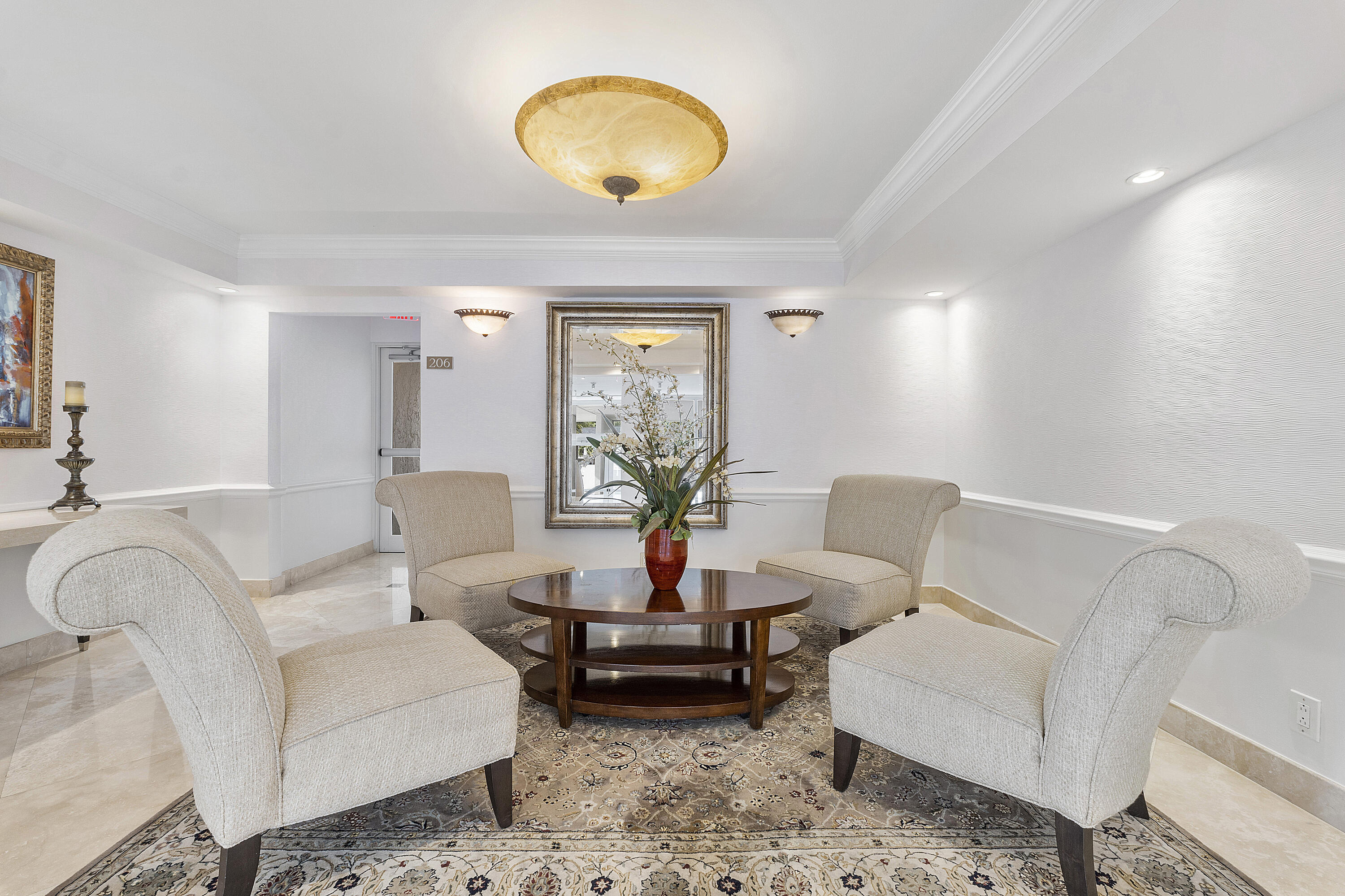 511 Bayshore Dr 410