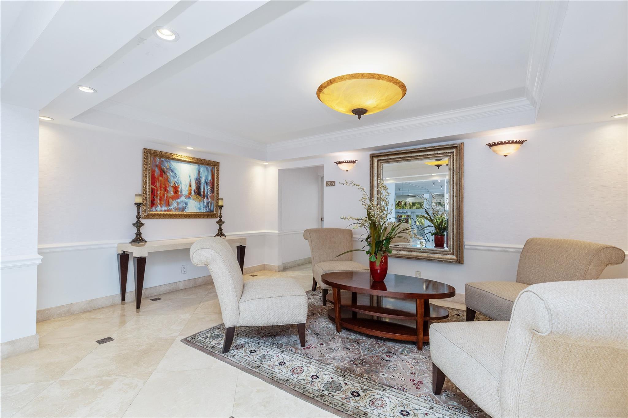 511 Bayshore Dr 410