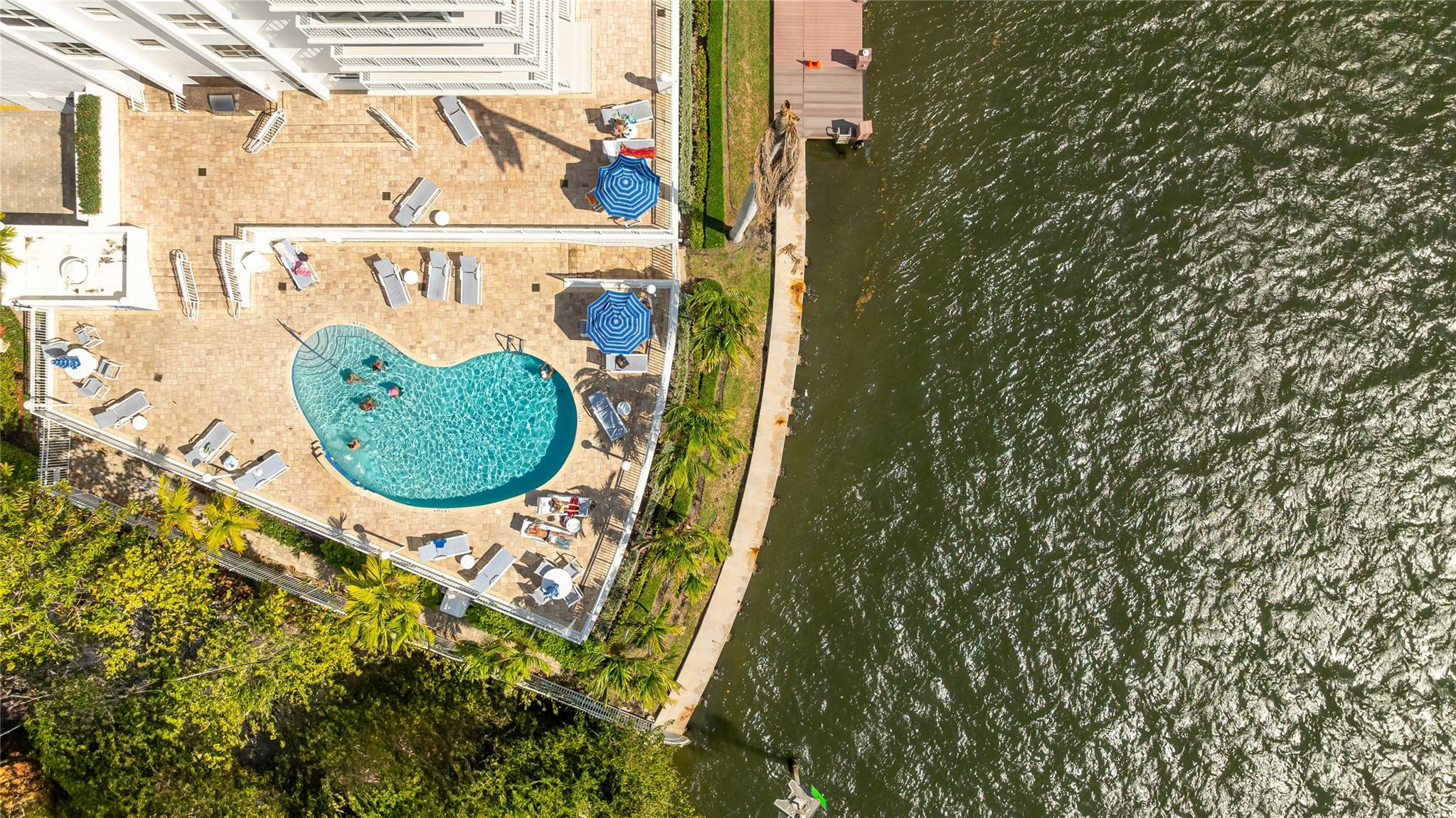 511 Bayshore Dr 410