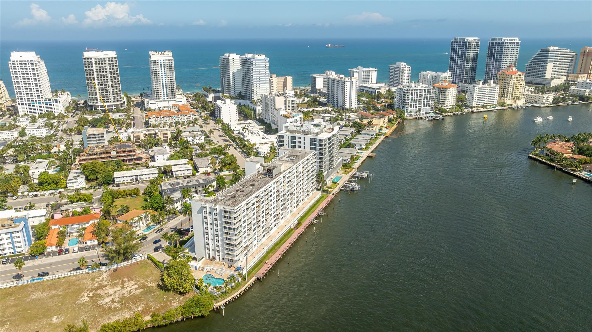 511 Bayshore Dr 410