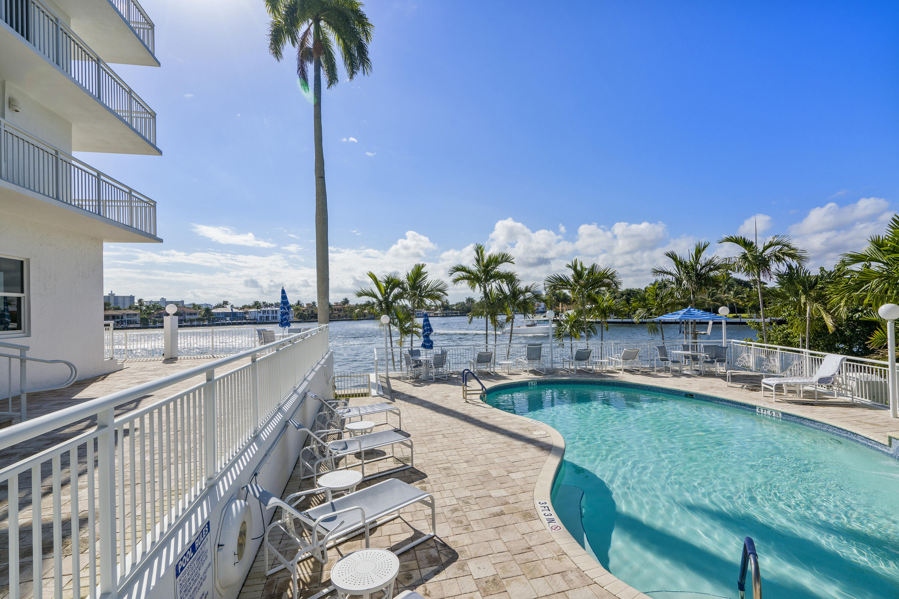 511 Bayshore Dr 410
