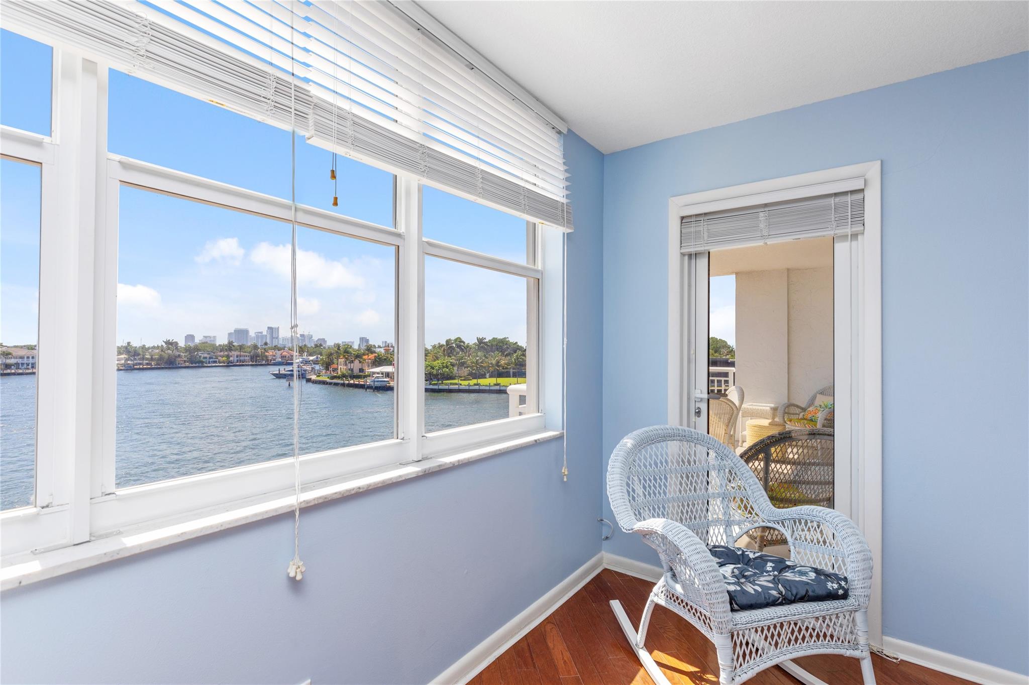 511 Bayshore Dr 410