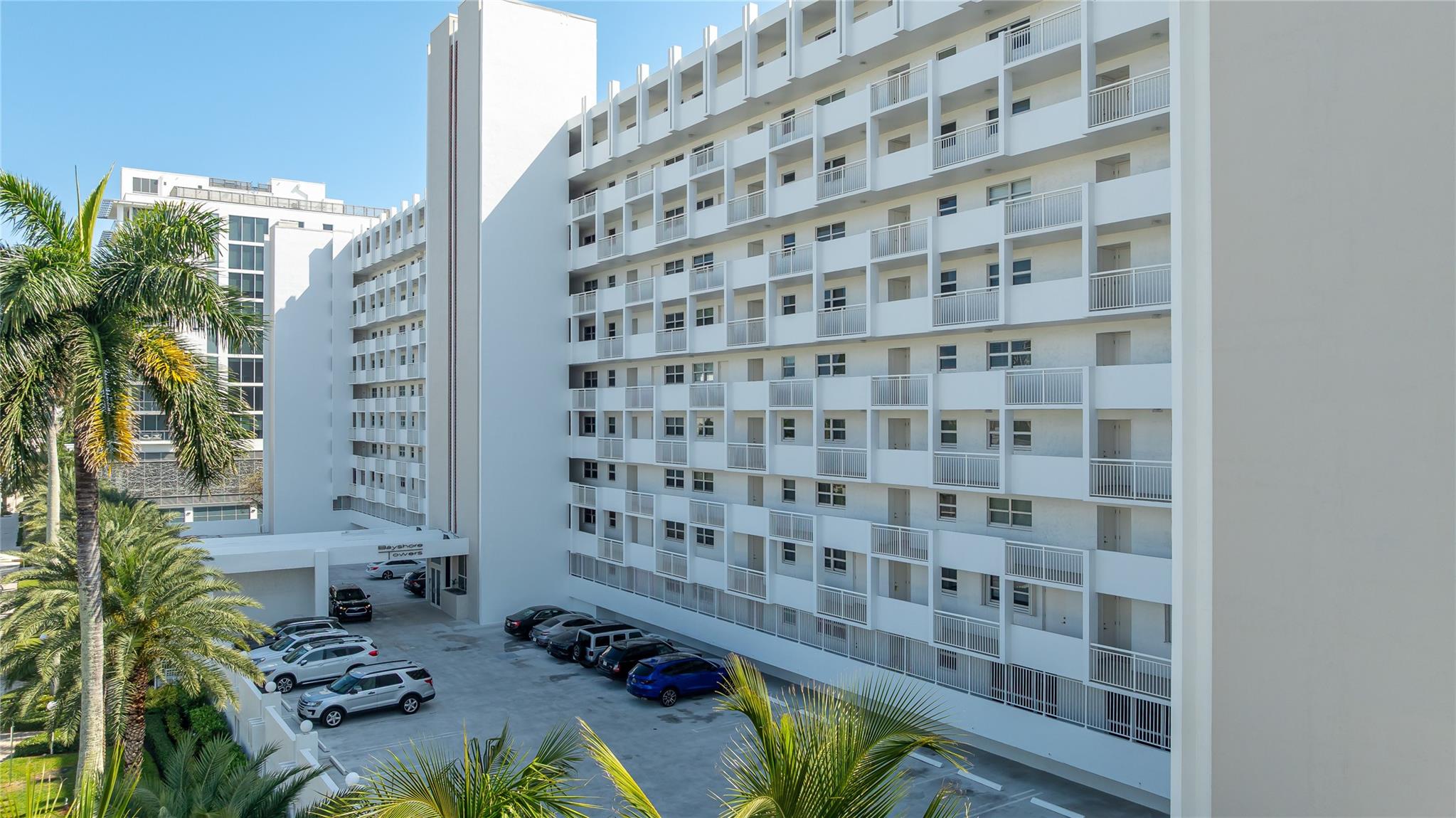 511 Bayshore Dr 410
