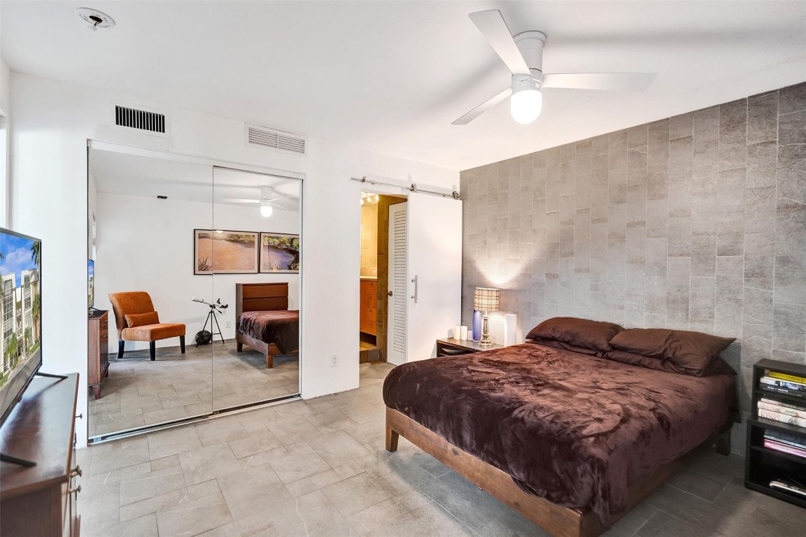 3000 NE 16th Ave D406