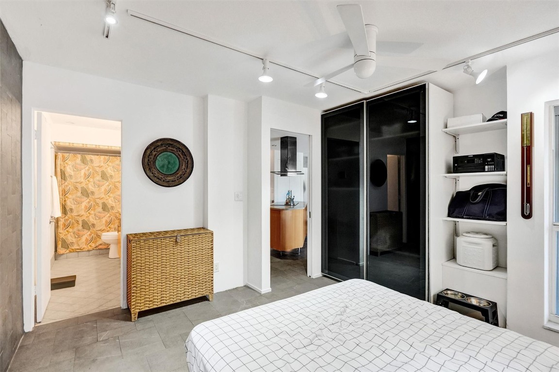 3000 NE 16th Ave D406