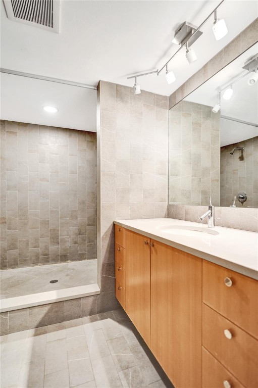 3000 NE 16th Ave D406