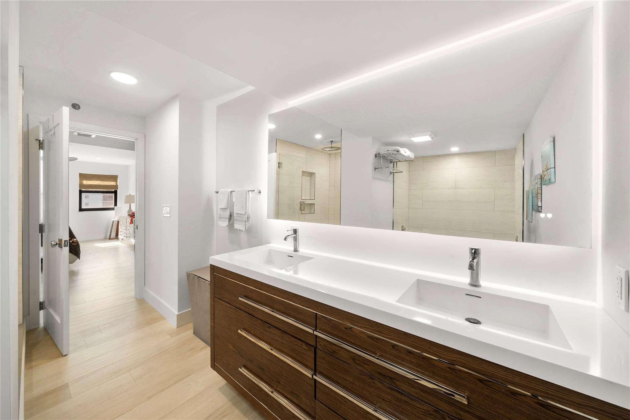 1201 S Ocean Dr 1607N