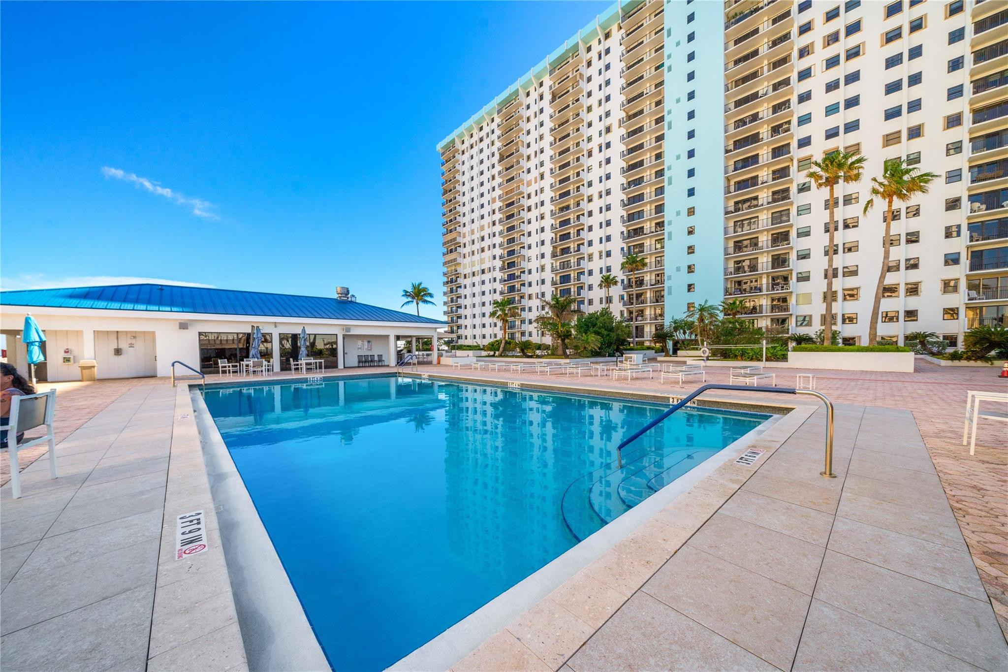 1201 S Ocean Dr 1607N