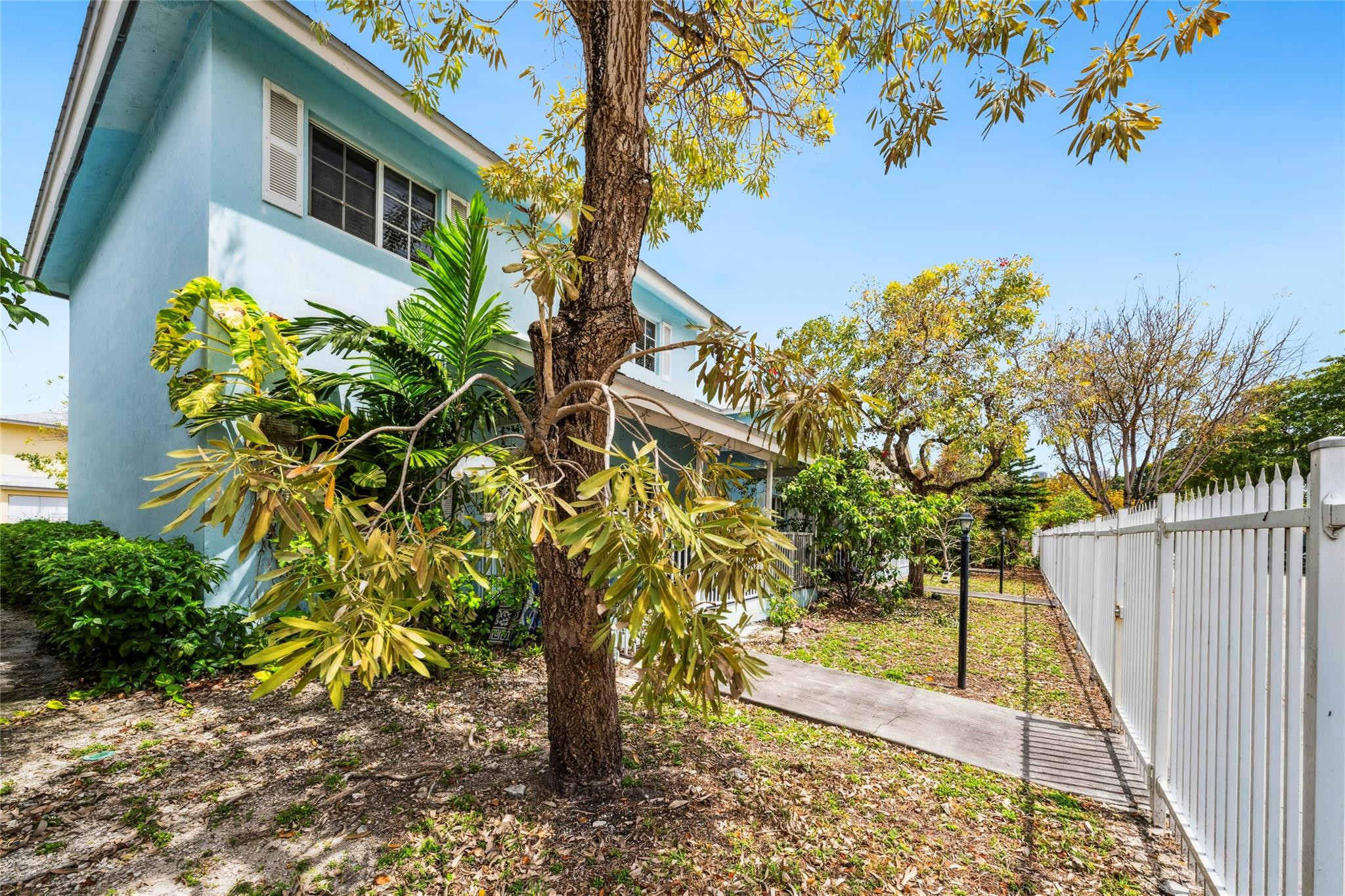 365 NW 19th St 74
