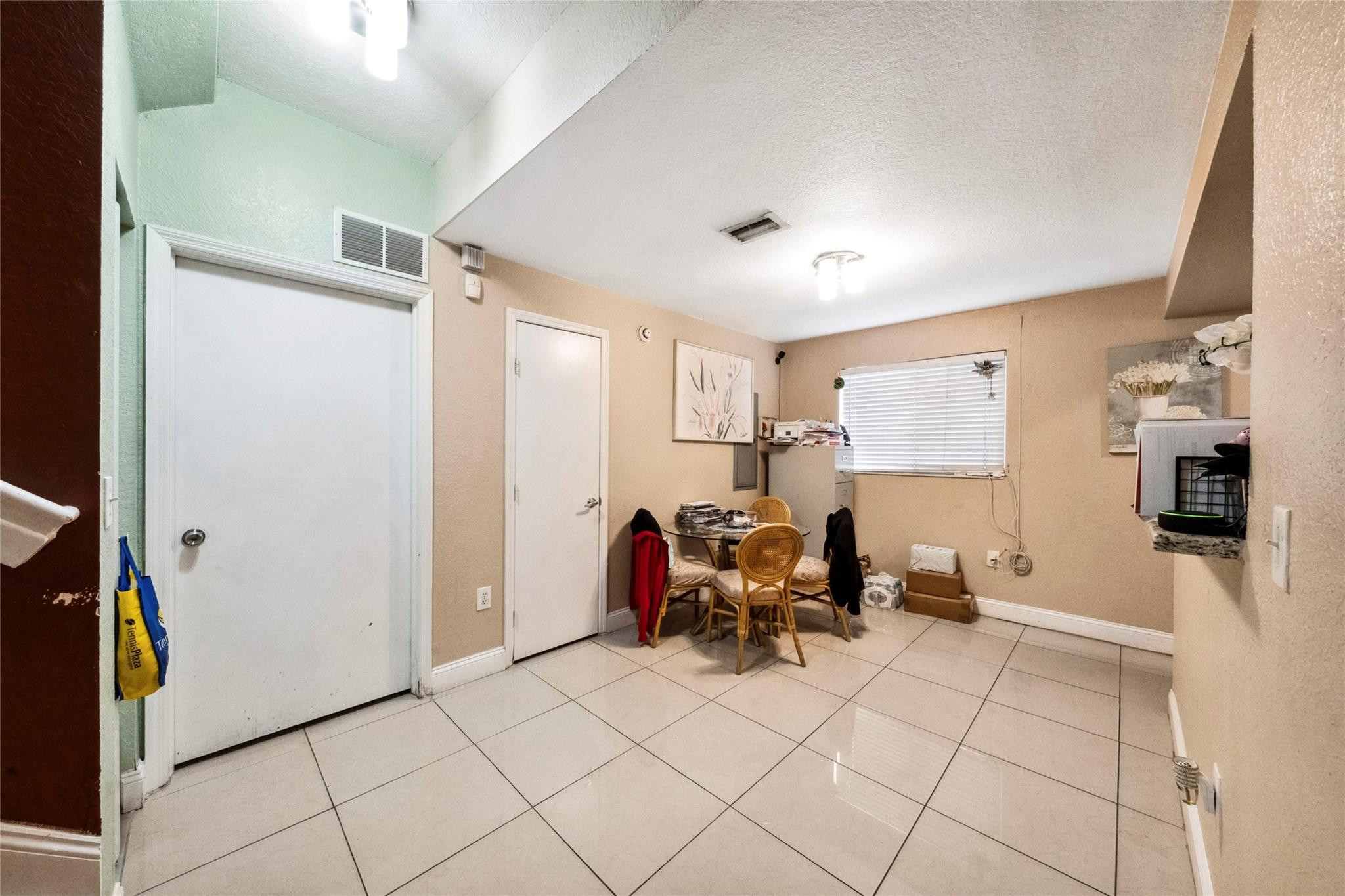 365 NW 19th St 74