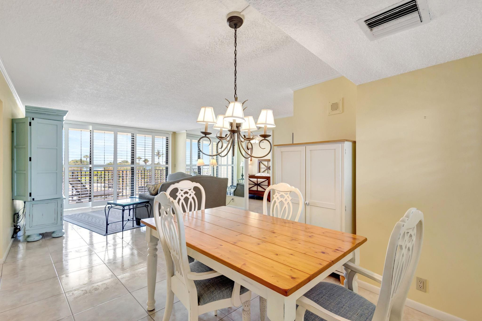 400 Ocean Trail Way 209