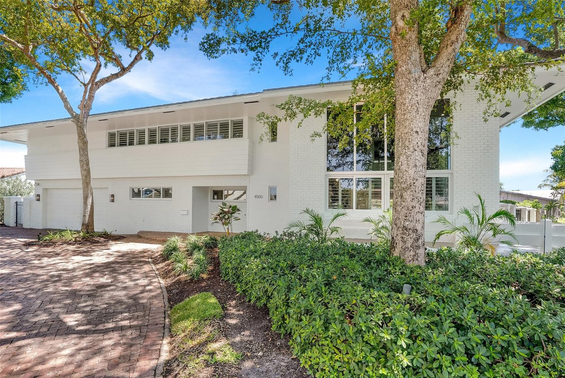 4500 NE 21st Ln