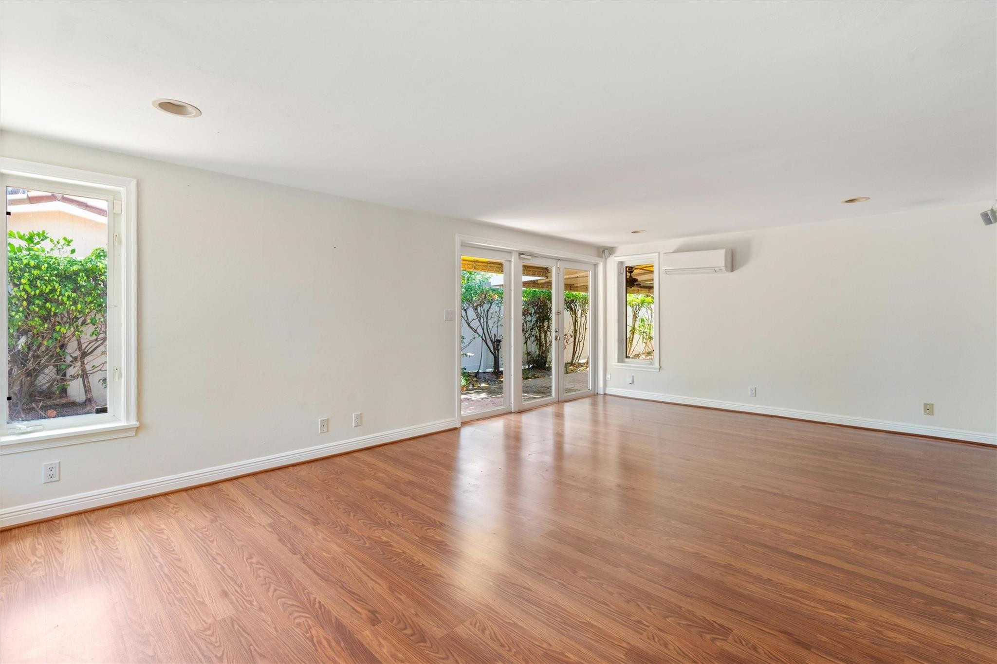 5930 NE 21st Drive, Fort Lauderdale