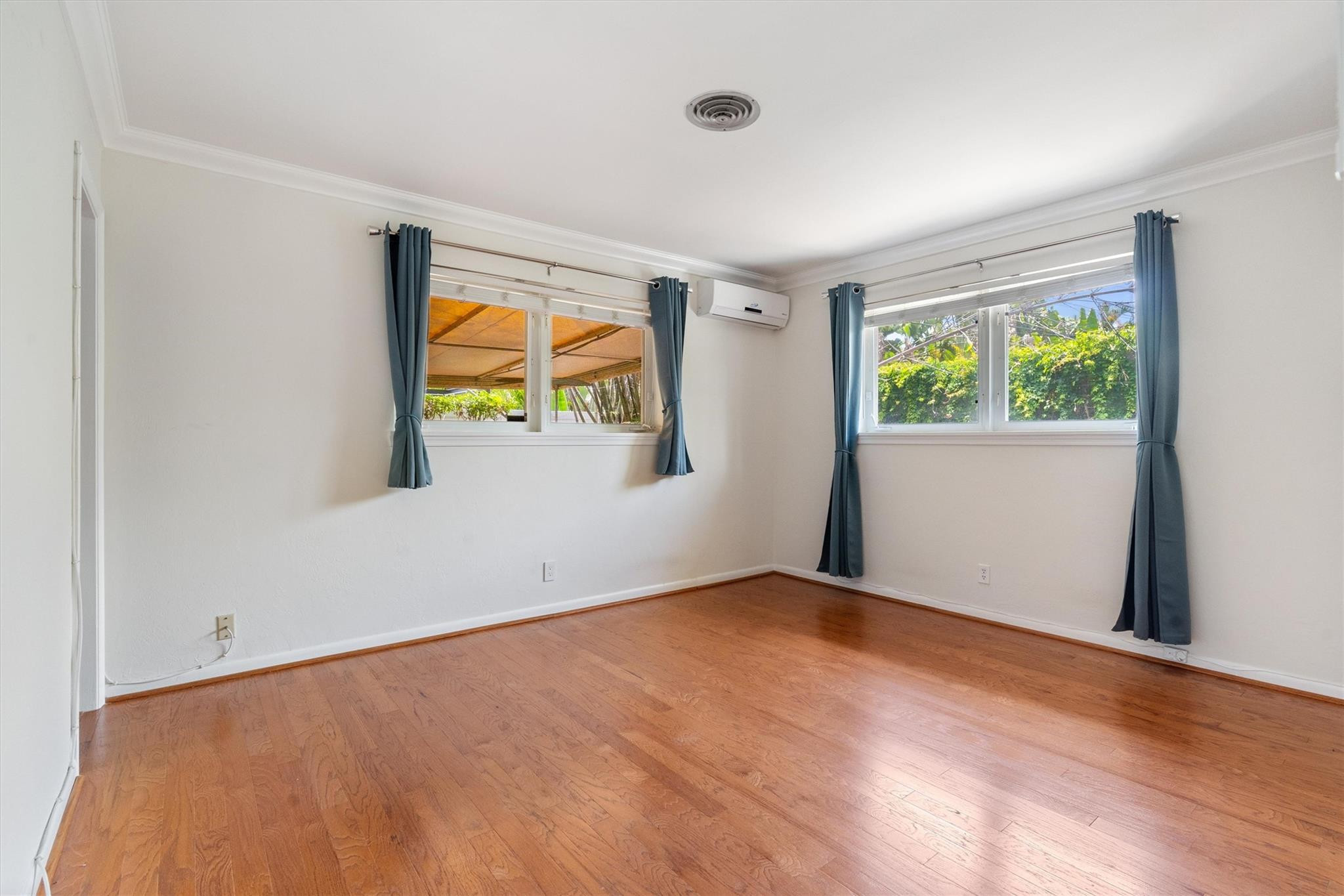 5930 NE 21st Drive, Fort Lauderdale