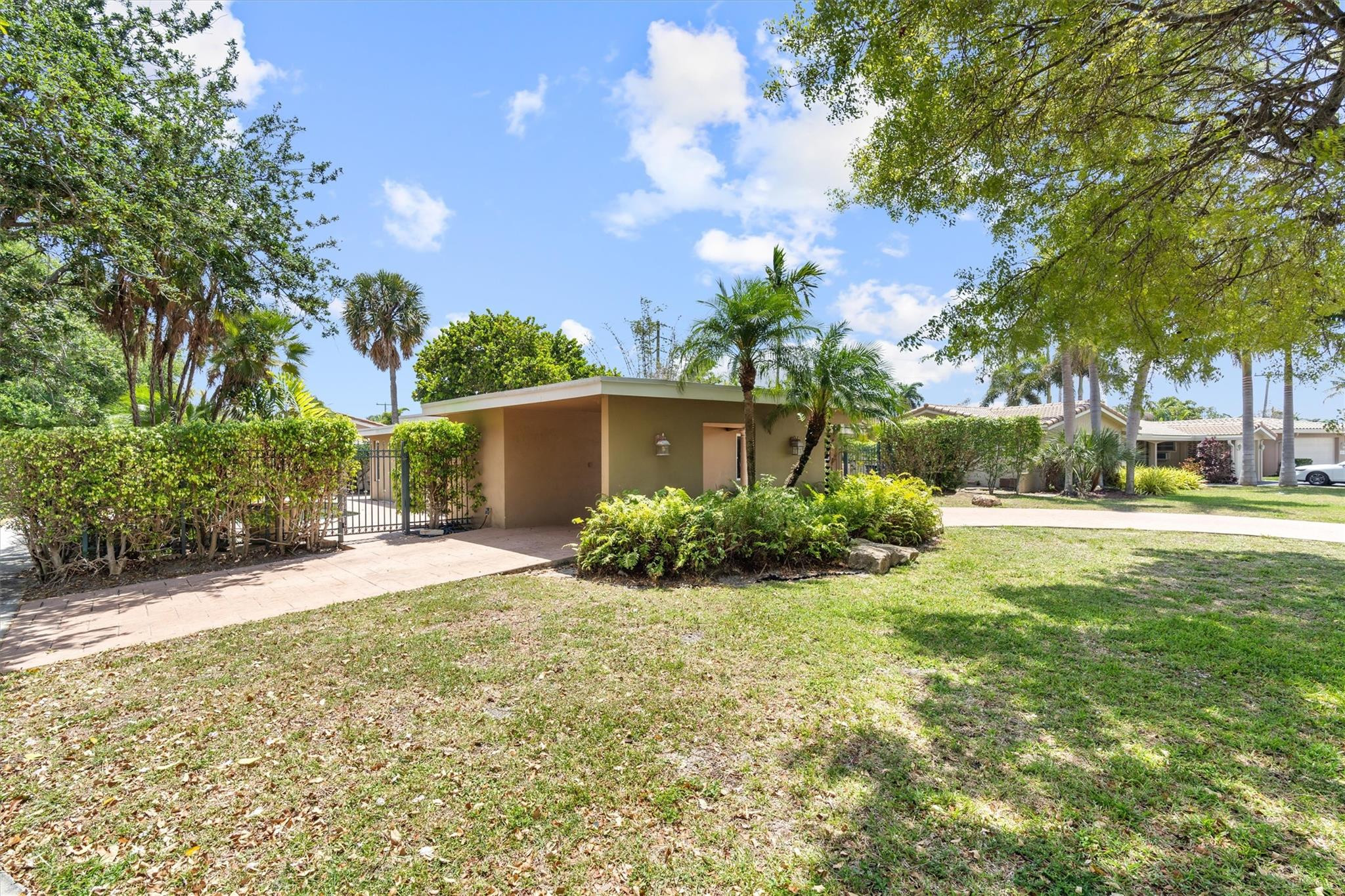 5930 NE 21st Drive, Fort Lauderdale