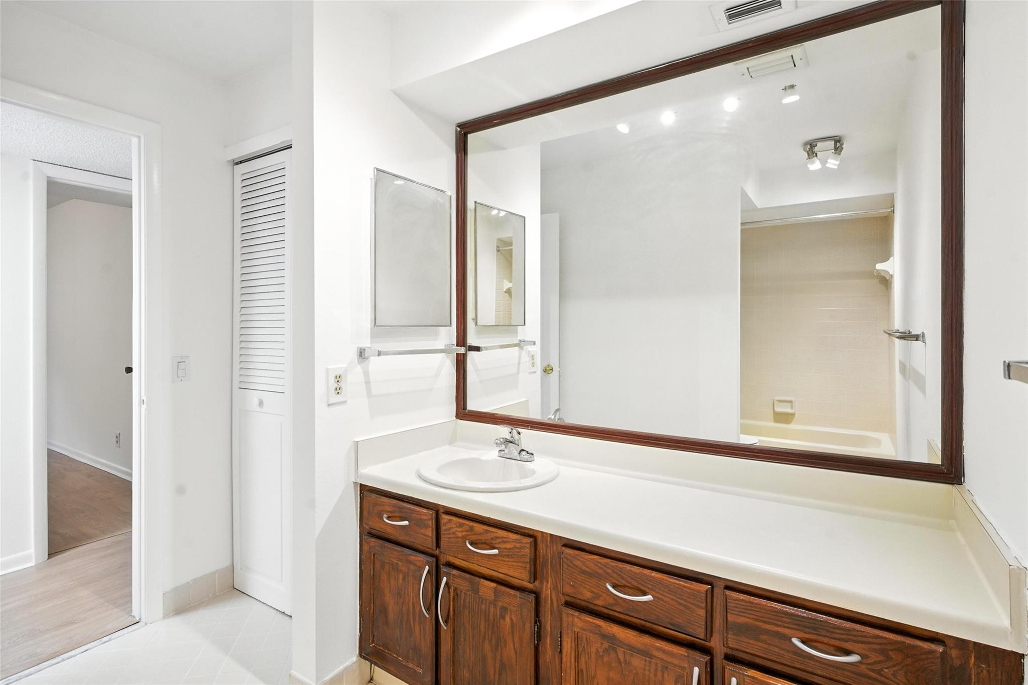 147 Deer Creek Blvd 407