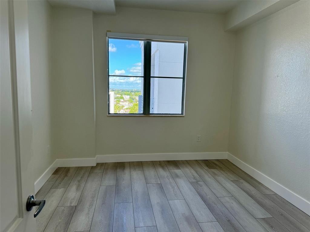 1830 Radius Dr 1304