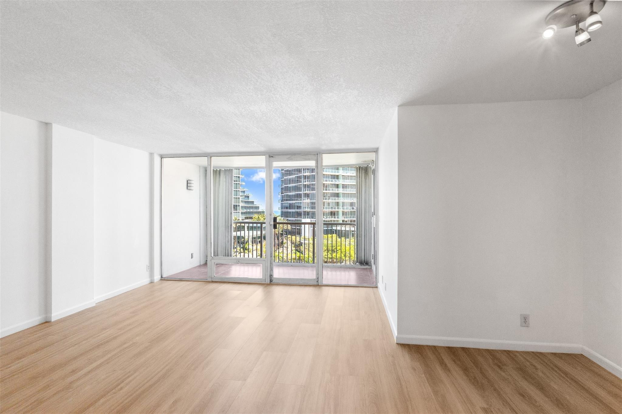 2200 NE 33rd Avenue 7D, Fort Lauderdale Unit: 7D