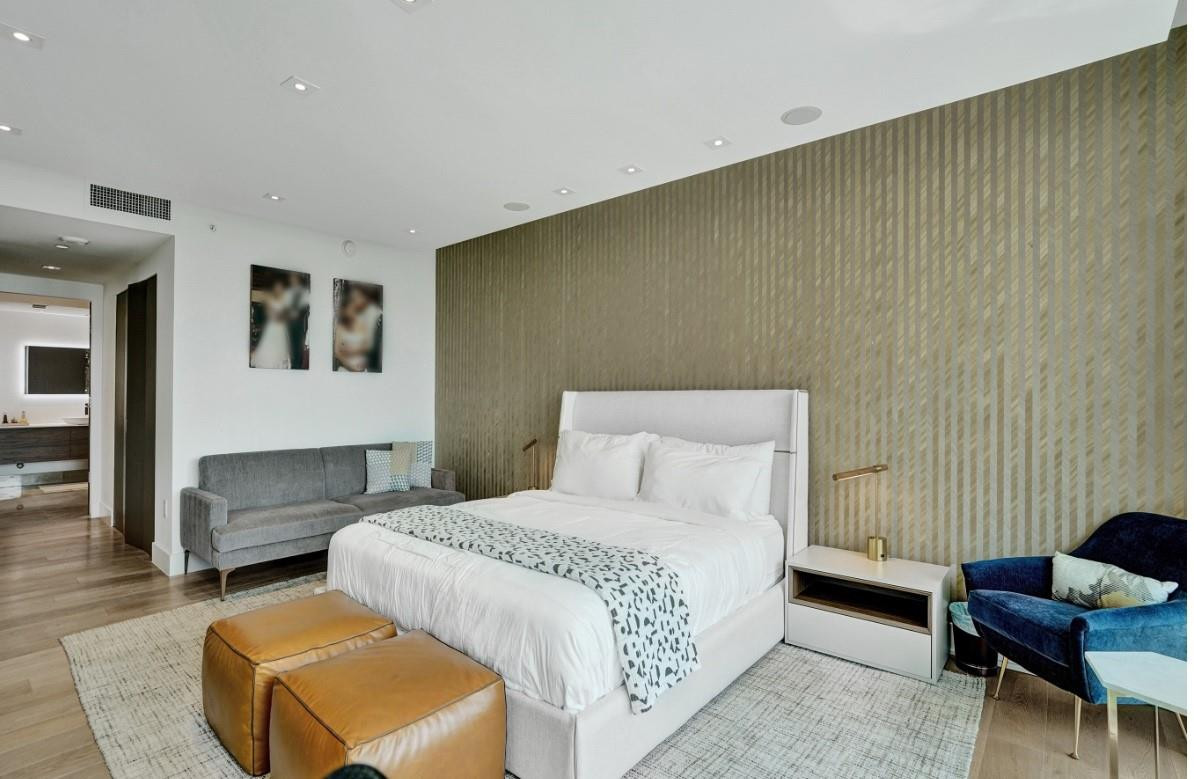 3301 NE 183rd St 1106