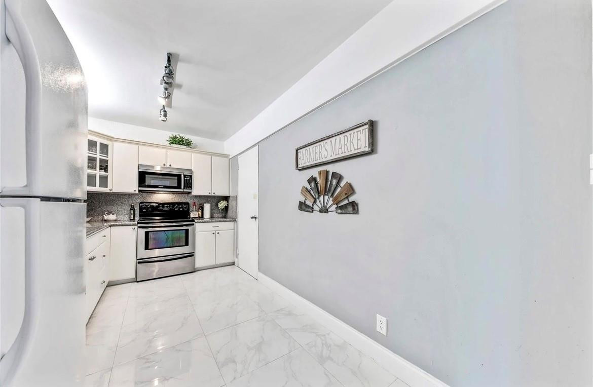 4250 Galt Ocean Drive 4R