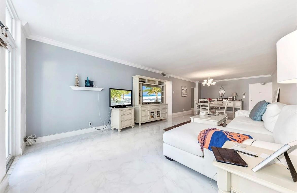 4250 Galt Ocean Drive 4R