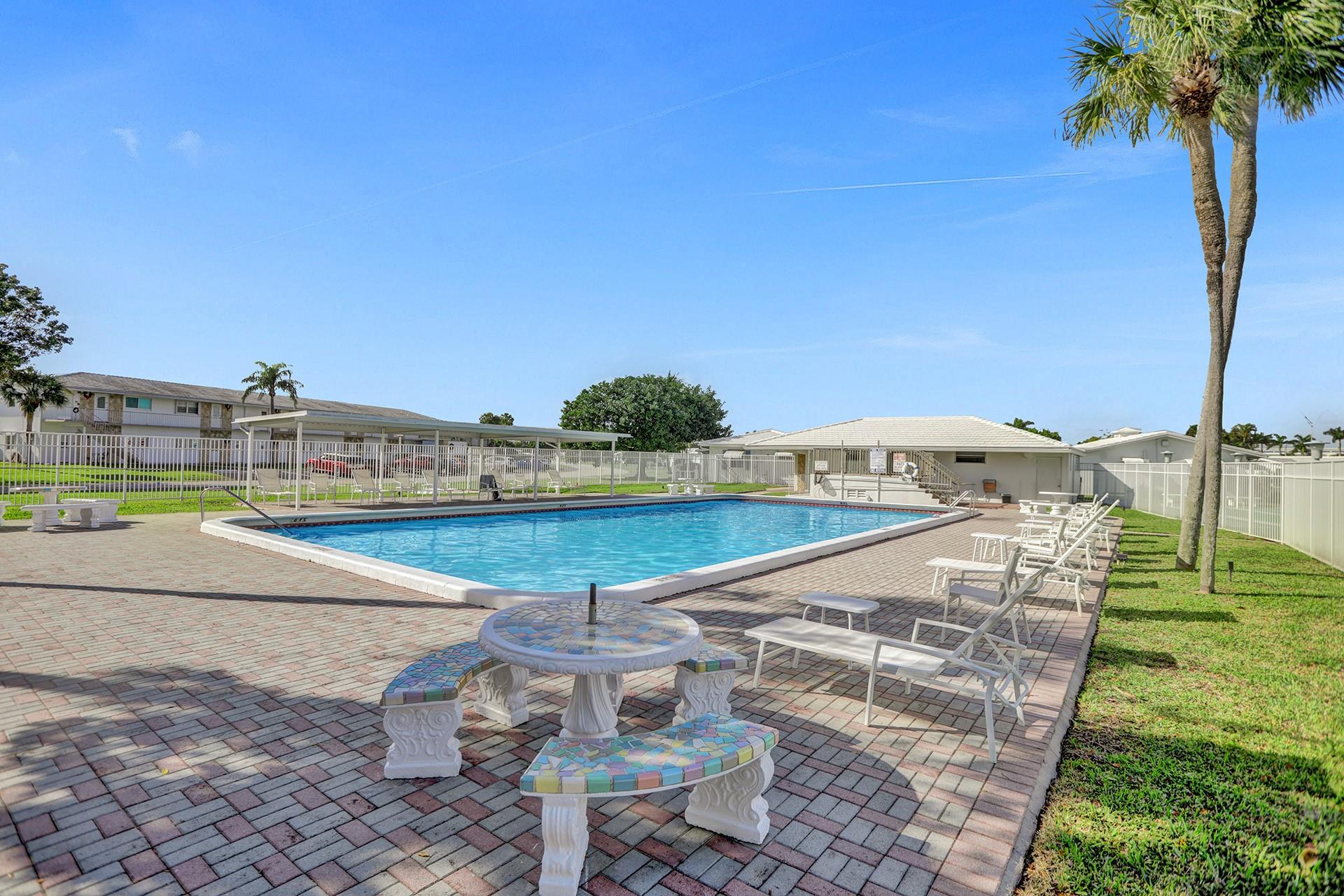 2510 NW 1st Ave