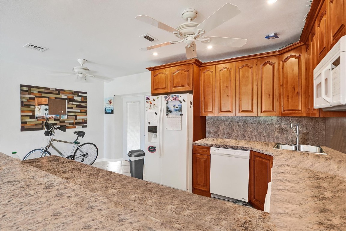 1061-1081 NE 26th Ave #1-2