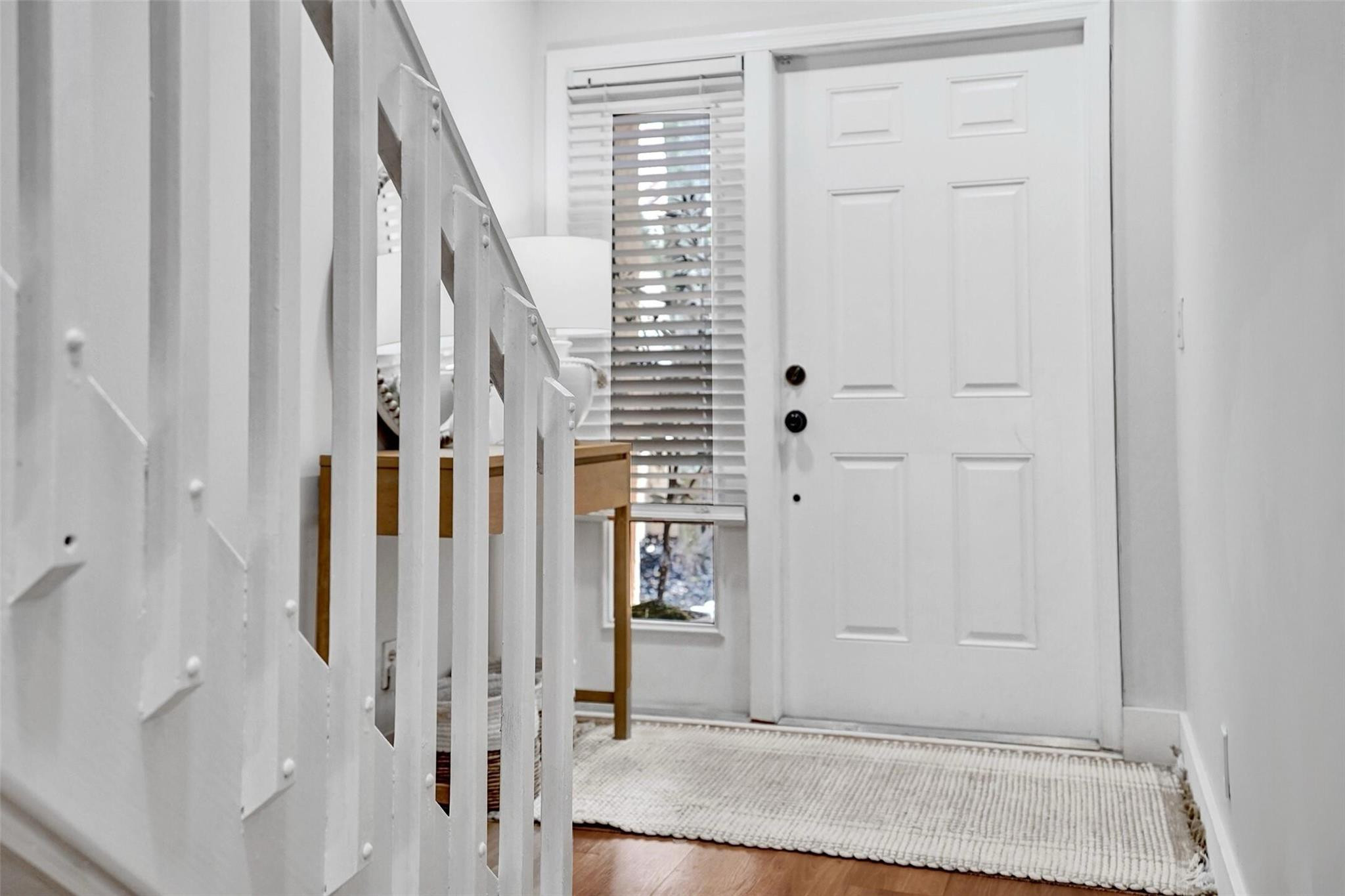 4985 Riverside Dr 506