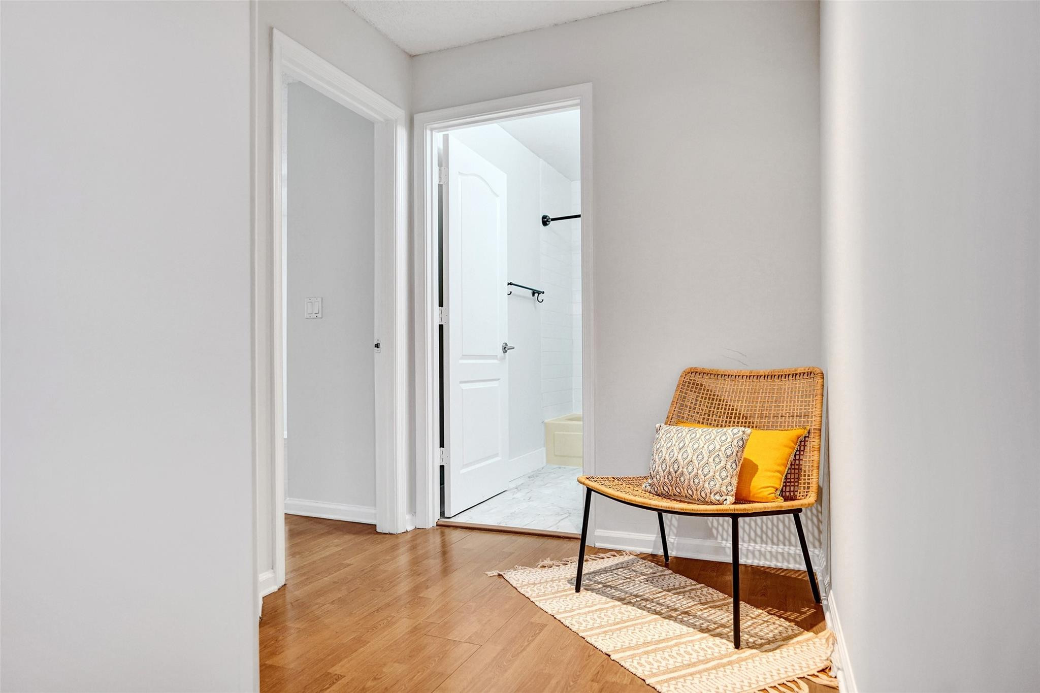 4985 Riverside Dr 506