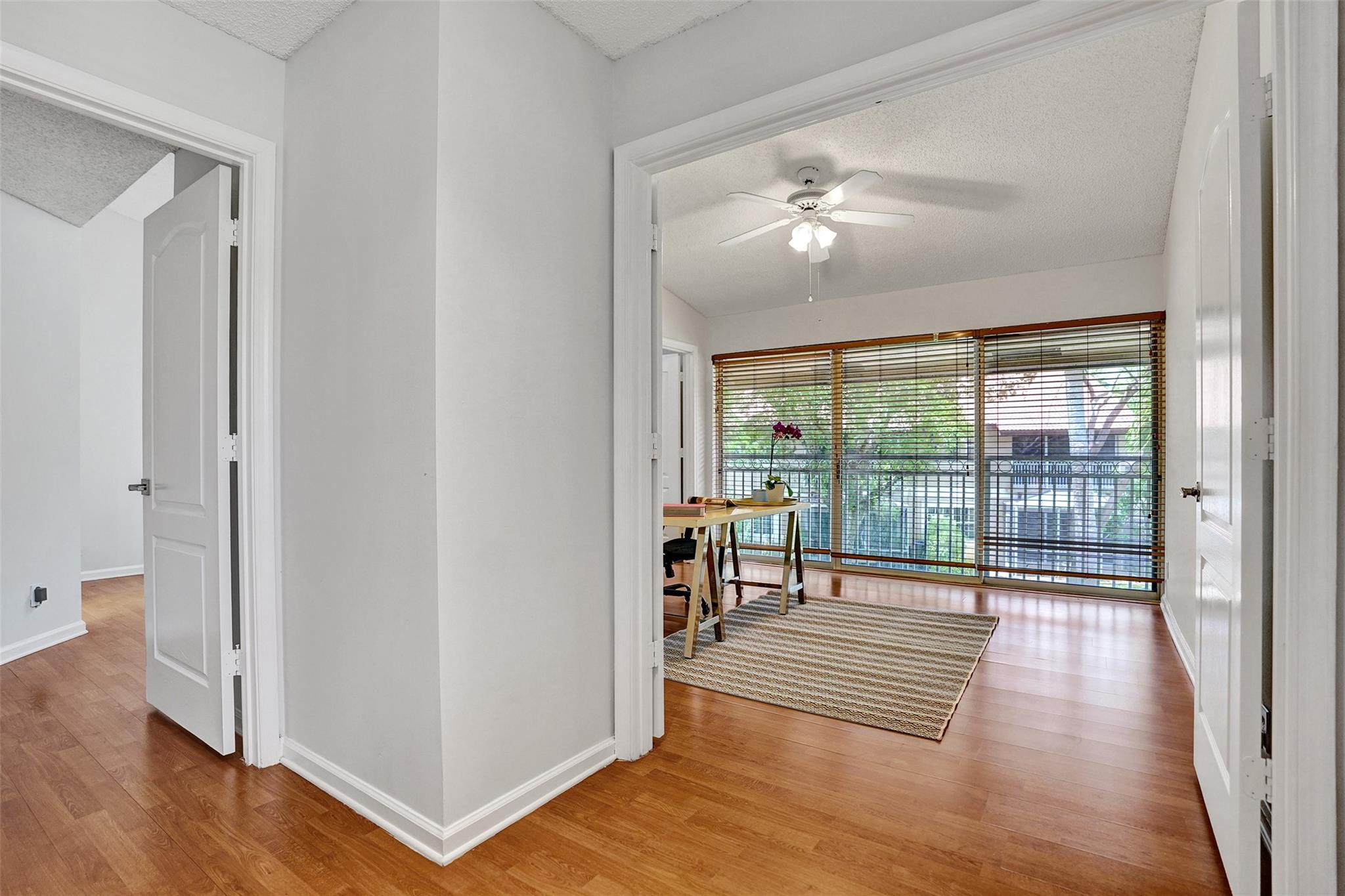 4985 Riverside Dr 506