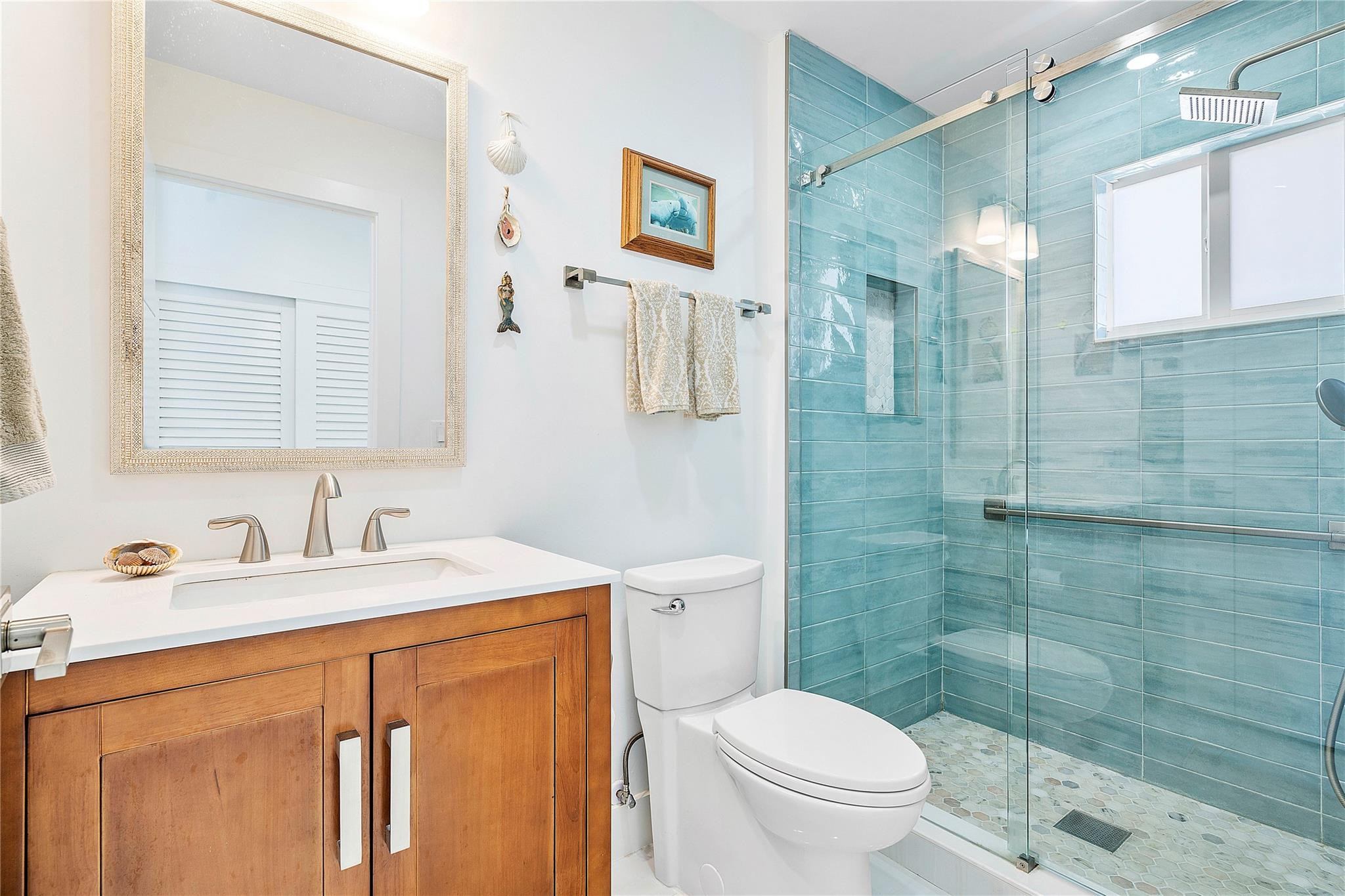 605 N Victoria Park Rd