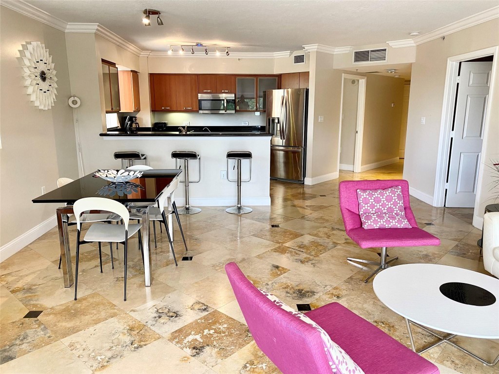 2001 N Ocean Blvd 404S