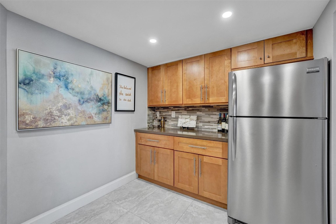 3800 Galt Ocean Dr 1002