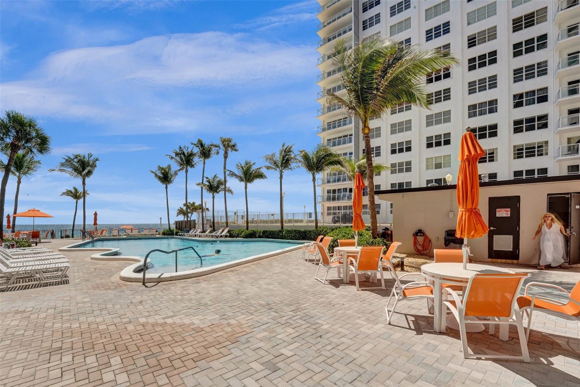 3800 Galt Ocean Dr 1002