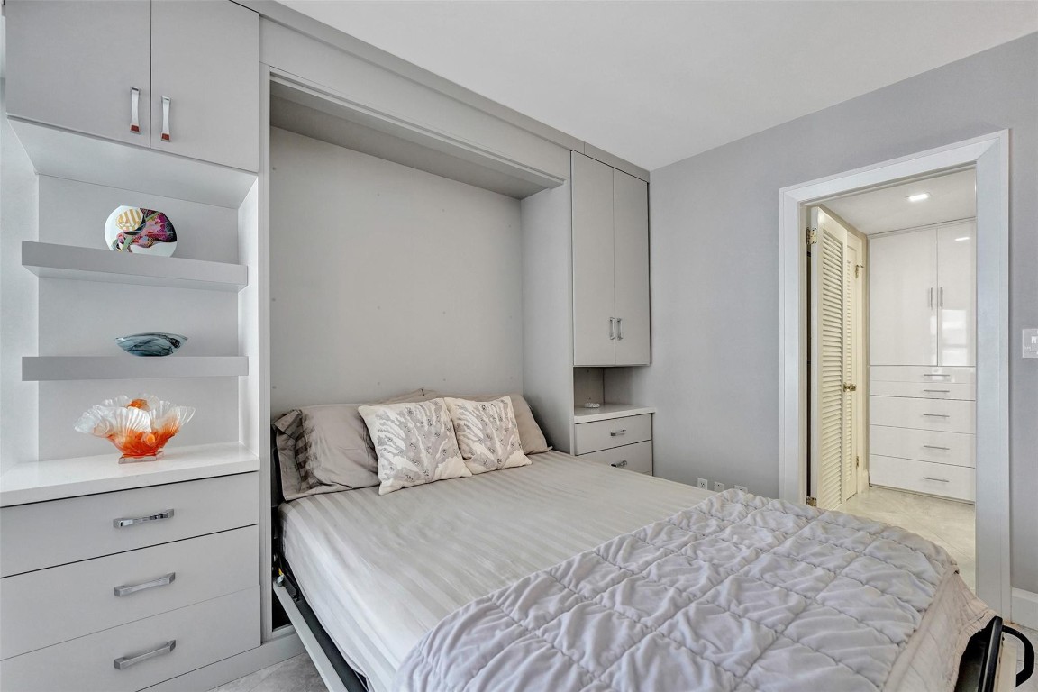 3800 Galt Ocean Dr 1002