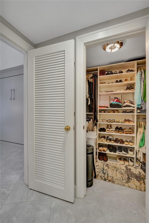 3800 Galt Ocean Dr 1002