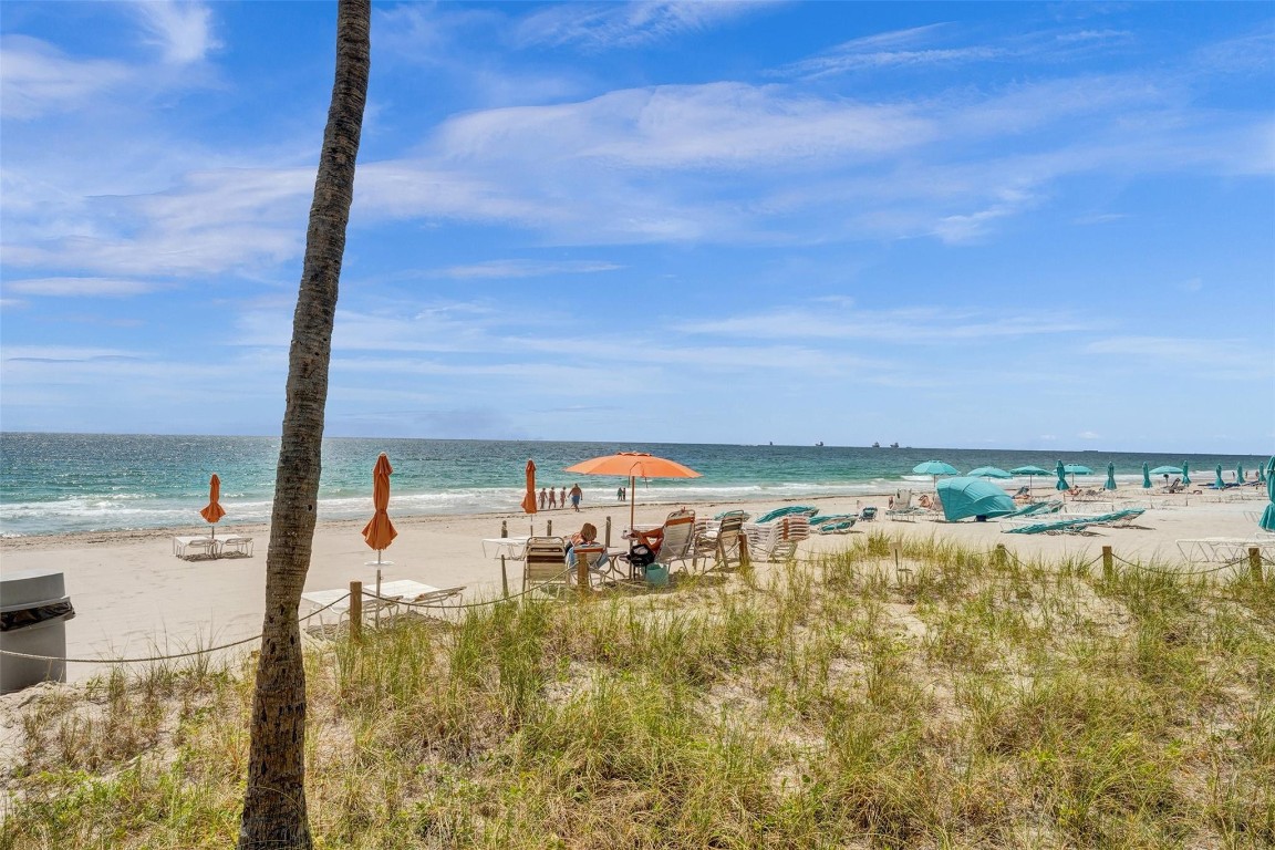 3800 Galt Ocean Dr 1002