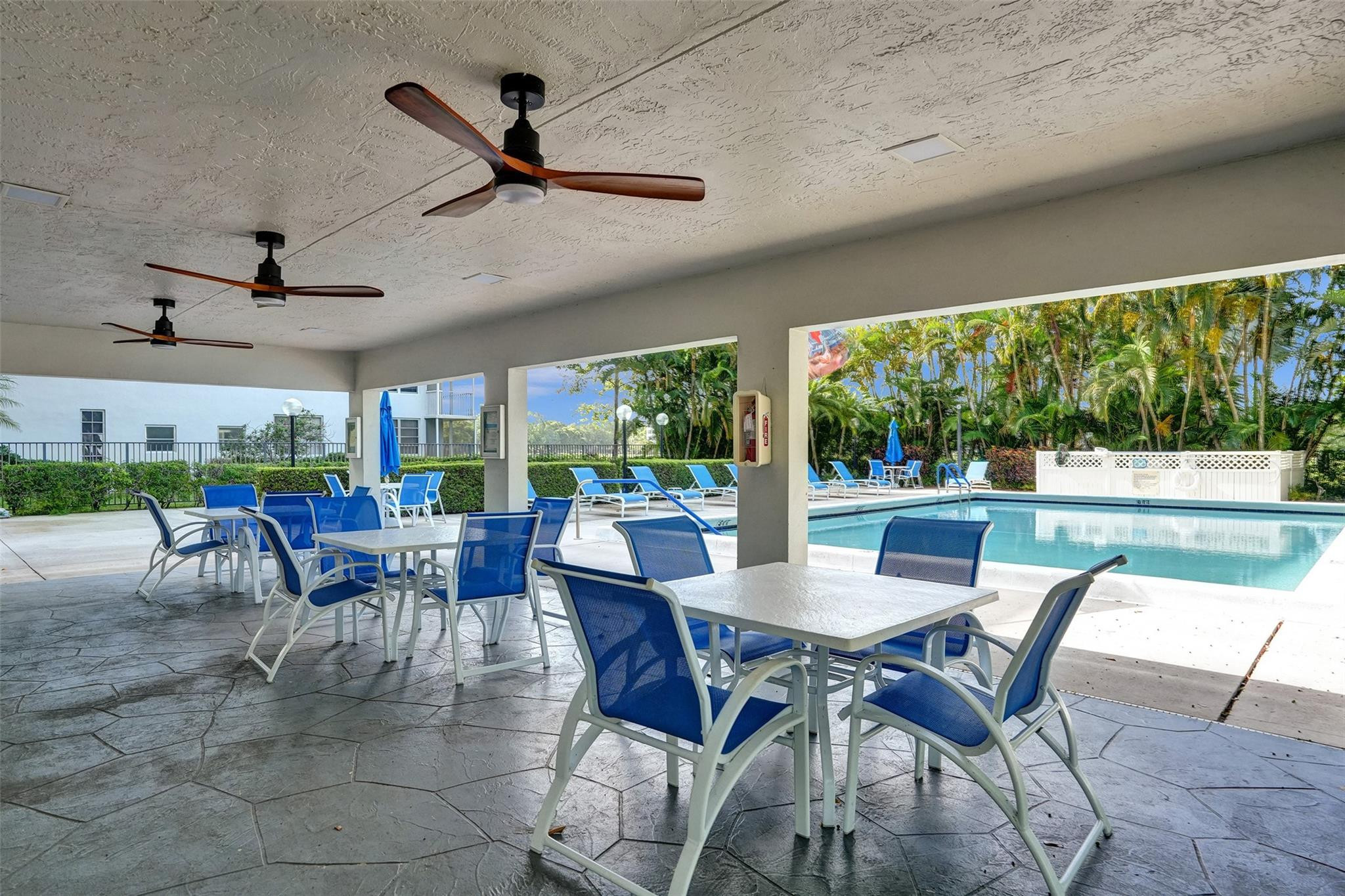 2900 N Course Dr 202