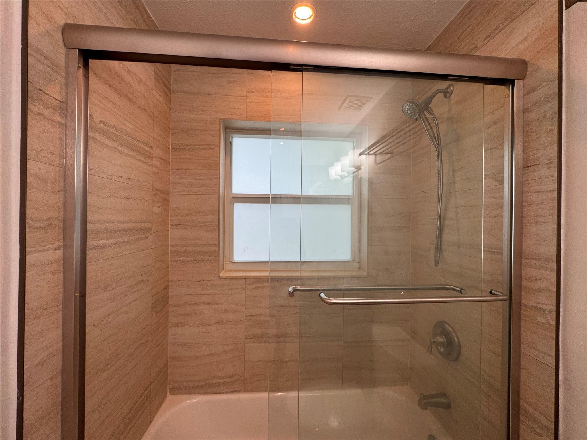 408 NE 7th Ave 12