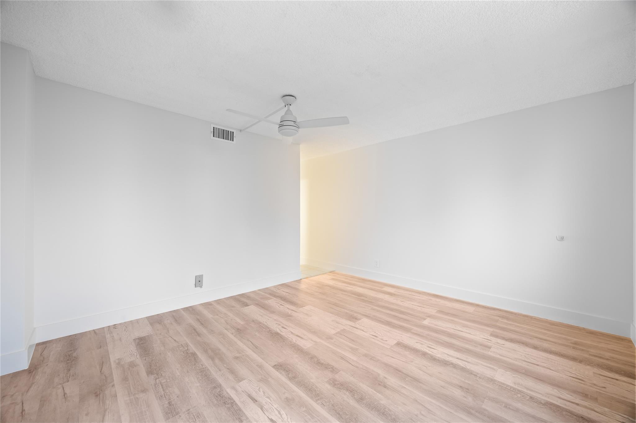 2200 NE 33rd Ave 17C