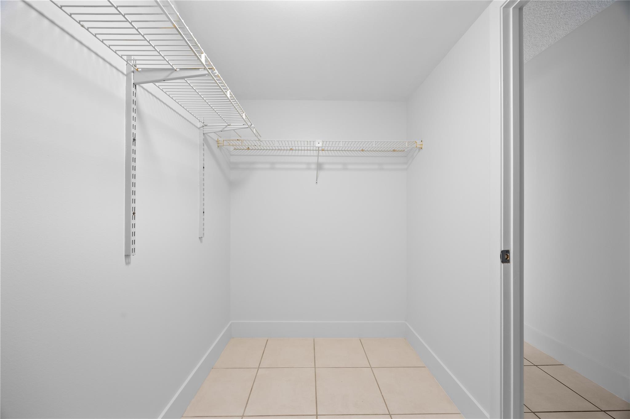 2200 NE 33rd Ave 17C